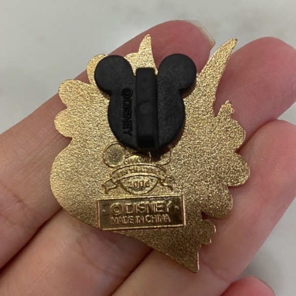 Tinkerbell Disney Trading Pin - Picture 2 of 2